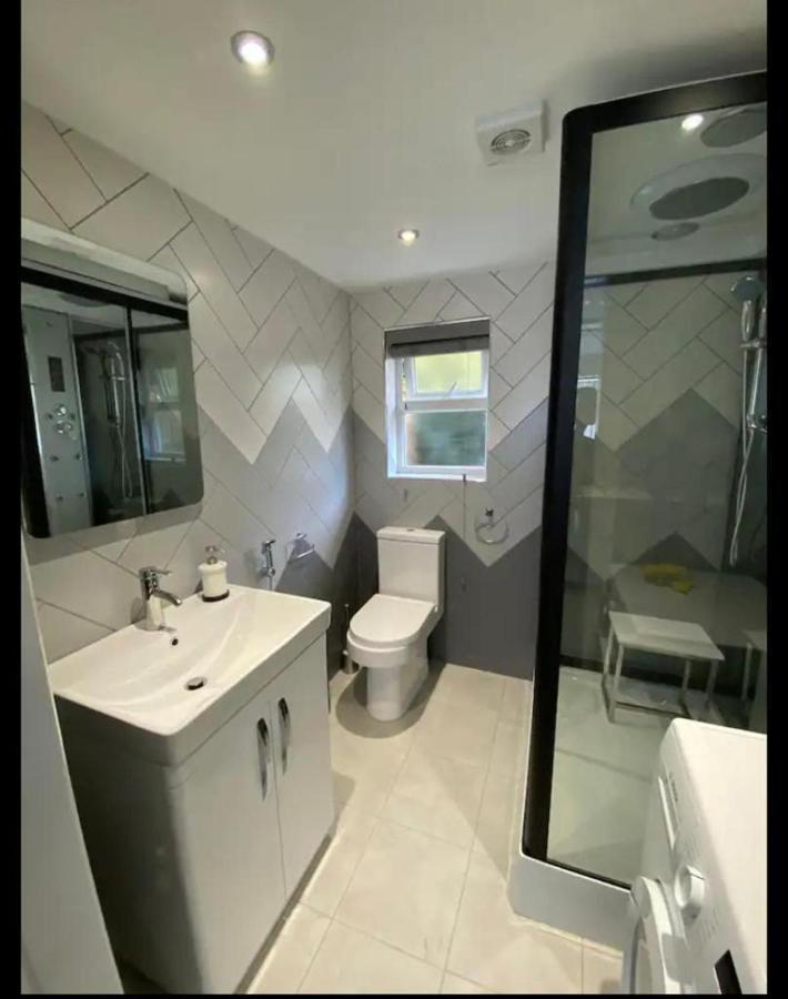 Man Studio - Stereoshower Freeparking 5Min-Metro Manchester Exterior photo